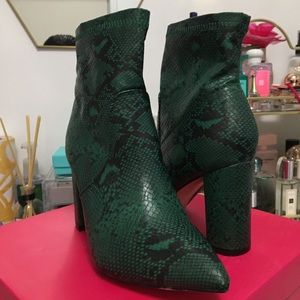 Catherine Malandrino Booties